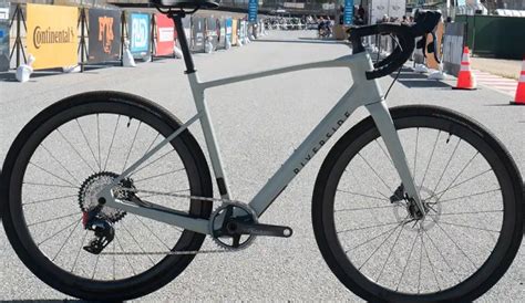 Nuova Bici Da Corsa Decathlon Van Rysel Grvl Gcr Prezzo