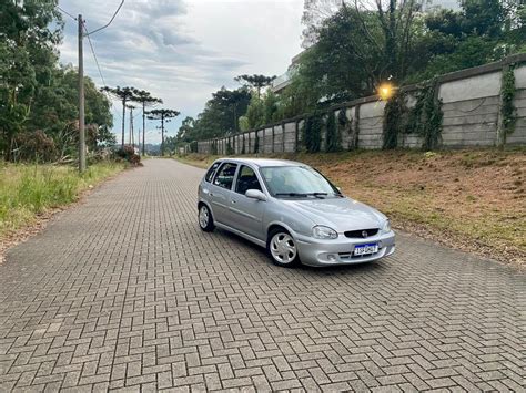 Corsa Milenium MPFI 2002 Anúncio de venda Armazém do Vovô