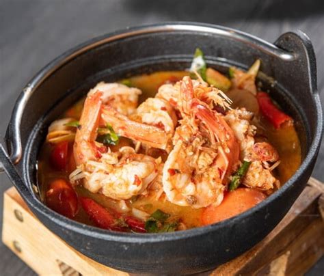 Soupe thaïlandaise aux crevettes Tom Yum Kung Tam Tim Le traiteur