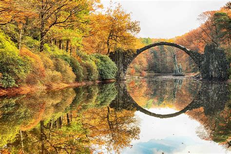 Beautiful Footbridges Around The World Anthology