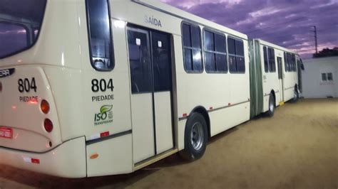 Itajaí inicia transporte inédito ônibus articulados