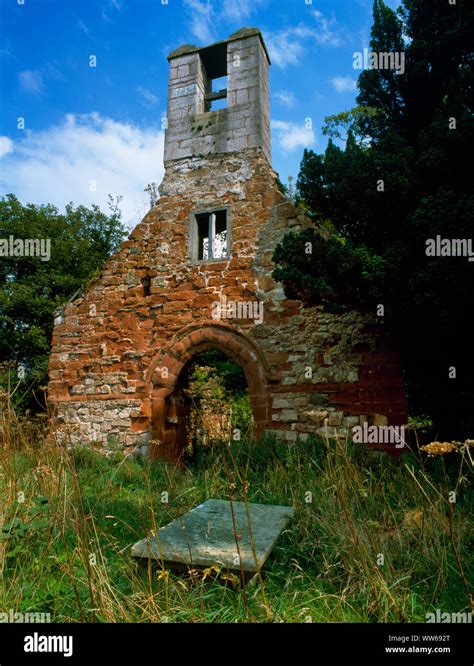 Llanbedr Dyffryn Clwyd Hi Res Stock Photography And Images Alamy