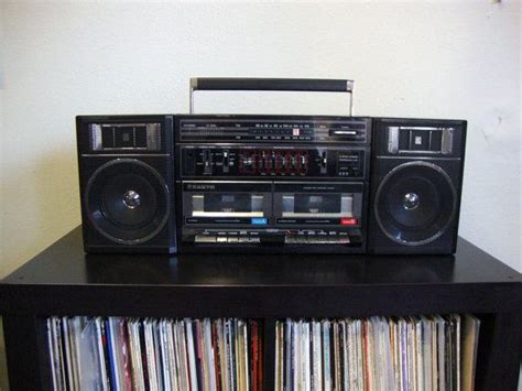 Vintage 80s Sanyo Cassette Player Boom Box Bedroom Stereo Dual Etsy 80s 70s