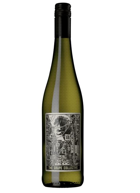 Sex vackra vinflaskor med unika etiketter den perfekta gåvan