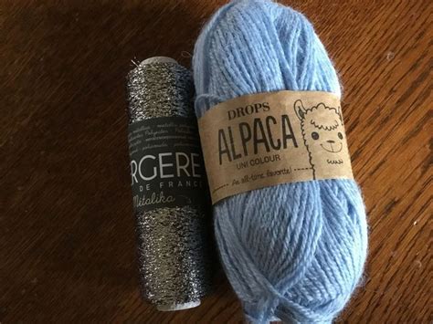 Joli Pull En Alpaca De Chez Drops Et Fil Métallisé De Bergères De