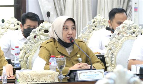 Fenomena Gunung Es Ratusan Pelajar Di Ponorogo Hamil Diluar Nikah Suara Indonesia