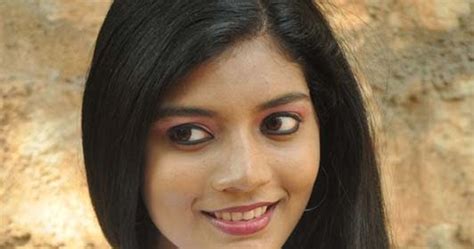 Bindu Barbie New Telugu Film Model Sexy New Hot Stills South Indian Actress Photos