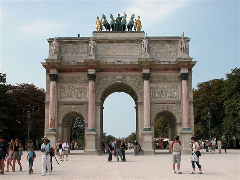 Paris 01 Arc de Triomphe du Carrousel was built between 1806 and 1808 ...