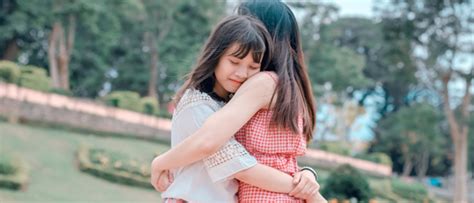 perfect hug lasts   ten seconds biotechniques