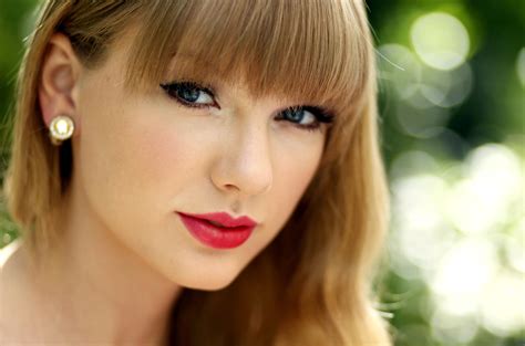 Taylor Swift 4k Wallpapers - Top Free Taylor Swift 4k Backgrounds ...