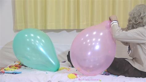 Blow To Pop 16 Inch Balloons 16インチ風船の膨らまし割り Ashleys Balloon Cinemas