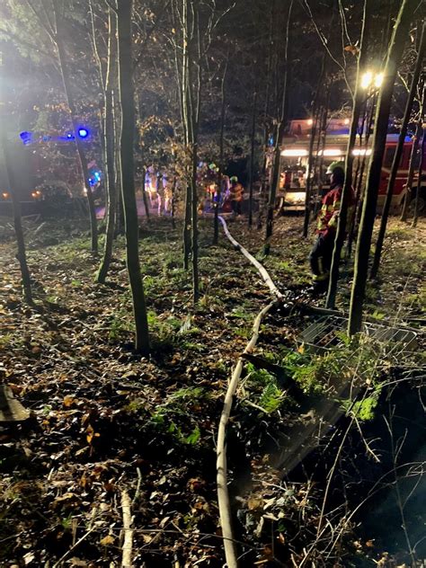 B Kleinbrand Im Freien Feuerwehr Walld Rn