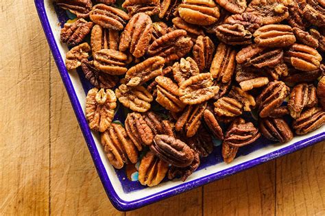 Spicy Roasted Pecans - Recipe | Spice Trekkers