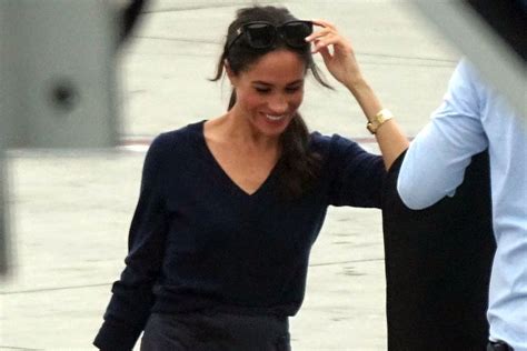 Meghan Markle Leaves L A To Join Prince Harry In Germany