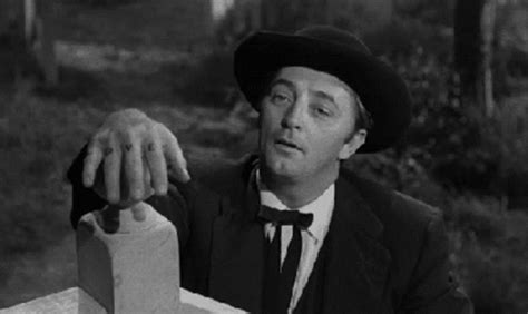 Robert Mitchum Night Of The Hunter GIF - Robert Mitchum Night Of The Hunter - Discover & Share GIFs