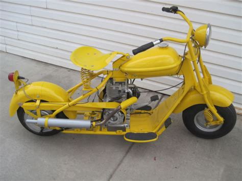 Cushman Eagle Motor Scooter Motorcycle Rare Single Speed Model