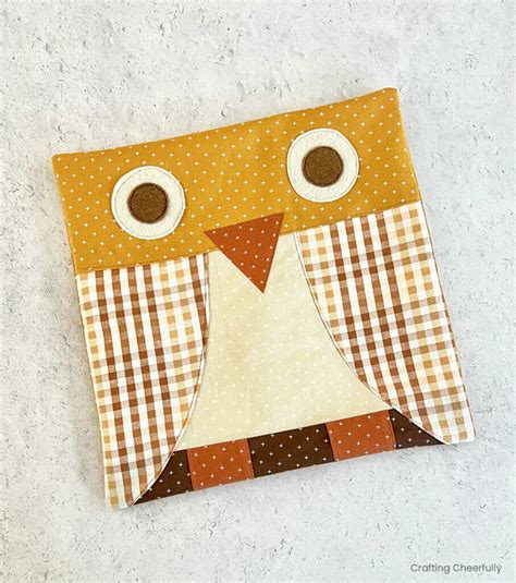 DIY Fall Owl Pillow - Crafting Cheerfully