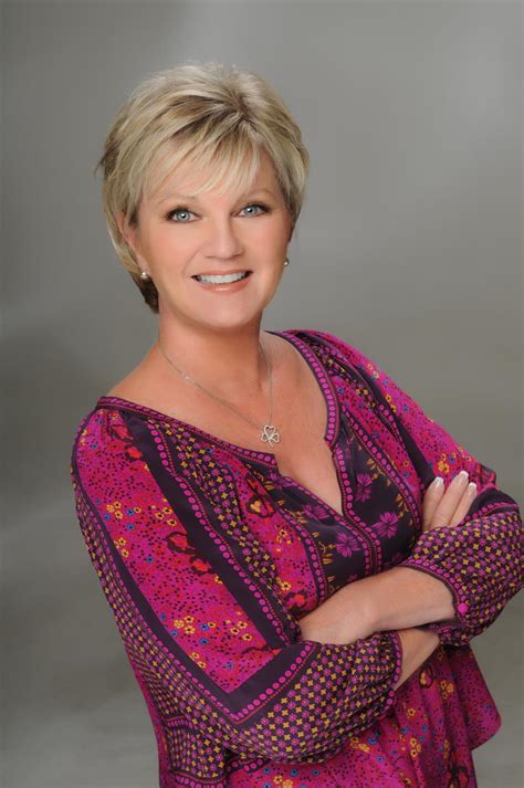 Beth-McDonald-20221118.jpg | Fronteras