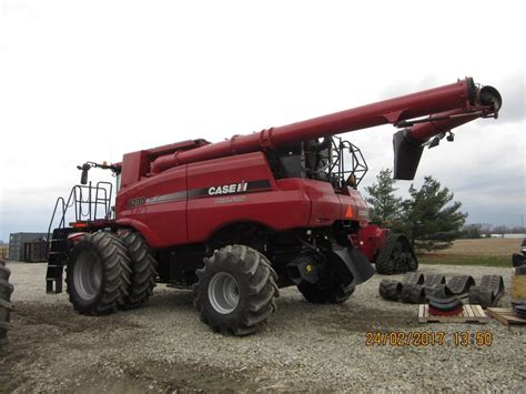 Case Ih Class 10 Combine Bo Herzog