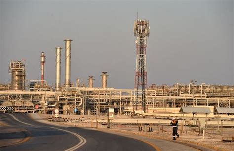 Saudi Arabia Aims To Boost Oil Exports To 10 6 Million Bpd In May The