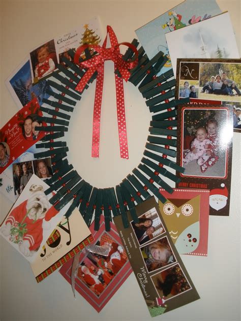 Postcards from Kelly Anne: Christmas Card Wreath