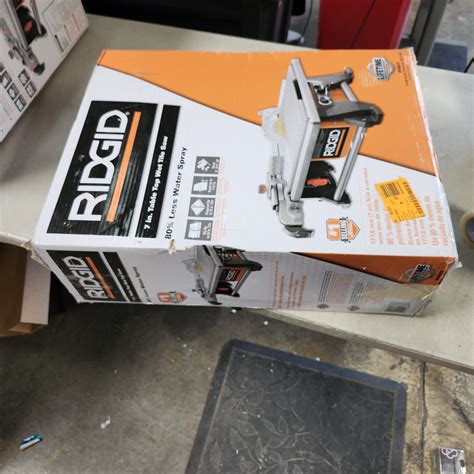 RIDGID 6 5 7 In Blade Corded Table Top Wet Tile Saw EZ Auction