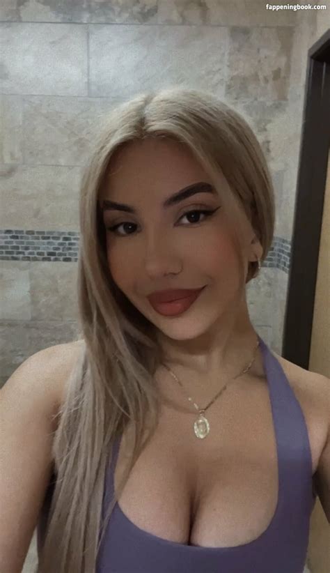 Axlxnnl Axlxnn U25156671 Nude OnlyFans Leaks Fappening FappeningBook