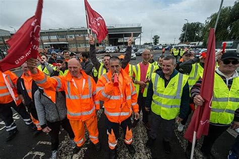 Bexley Bin Workers Battle Serco Tower Hamlets Dvla Yodel