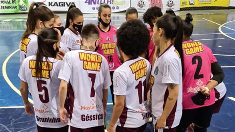 Futsal feminino perde fora mas já foca na terceira rodada Portal