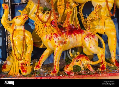 Durga Puja Bangladesh Hi Res Stock Photography And Images Alamy