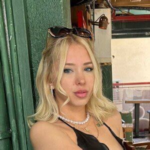 Ecem Hotoğlu aka linasuozgen aka mantislia Nude Leaks OnlyFans Fapellas