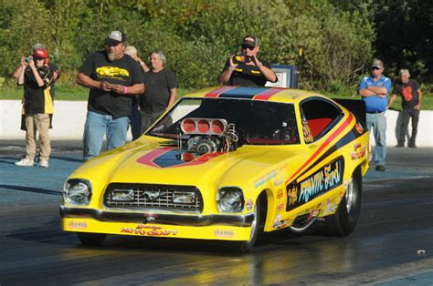 Dover Drag Strip Nostalgia Drags A Big Hit Drag Racing Action Online