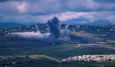 El Ejército De Israel Efectuó Bombardeos Aéreos Al Sur Del Líbano Y Destruyó Instalaciones