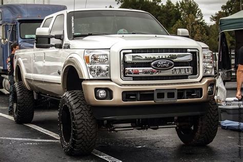 2020 Ford F250 King Ranch Lifted