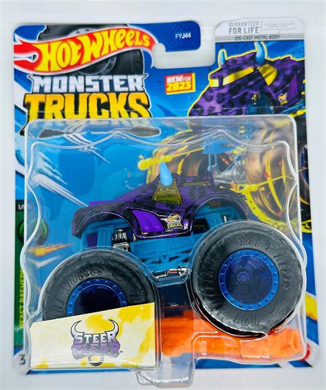 Amazon Hot Wheels Monster Trucks Steer Clear Beast Bashers Mix Toys Games