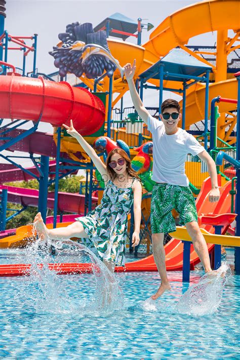 Waterpark Background Whatspaper