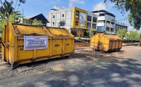 Antisipasi Lonjakan Sampah DLH Pontianak Siagakan Petugas Di Hari Lebaran