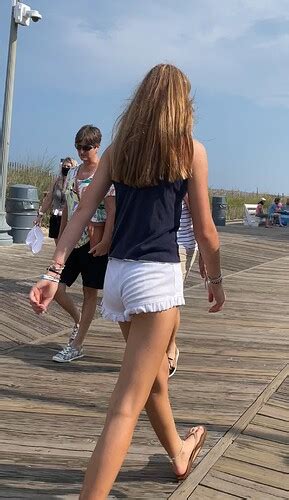 Amazing Ass And Swagger Beach Bikini Forum