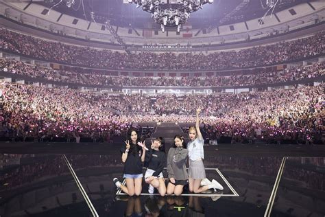 BLACKPINK trở thành nhóm nhạc nữ có doanh thu tour diễn cao nhất mọi