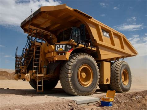 Caterpillar F Dump Trucks X Command Ready Western Plant Hire