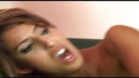 Une Belle Jeune Chevaucheuse De Bite Porn