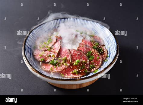 Tartar De Sushi Hi Res Stock Photography And Images Alamy