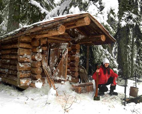 Back To Nature “the Wilderness” Is A 6x10 Foot Romantic Log Cabin Hand Hewn By A Fine