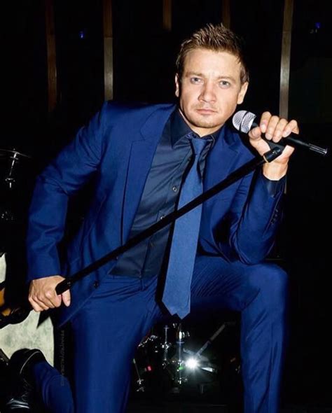 24.8k Likes, 171 Comments - Jeremy Renner (@renner4real) on Instagram ...