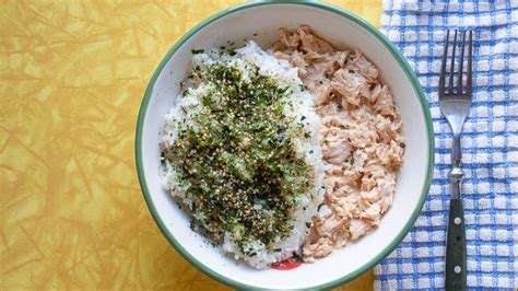 This Tuna Mayo Rice Bowl Is The Best Wfh Lunch Lifehacker