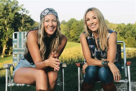 Colbie Caillat And Sheryl Crow Unite In Powerful Ballad I Ll Be Here