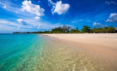 7 Beautiful Beaches of Barbados: West Coast | Lizzy Davis Photography