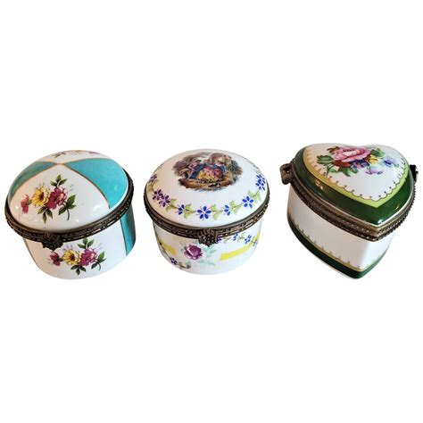 Set Of 3 Limoges Style Ring Or Snuff Boxes At 1stdibs