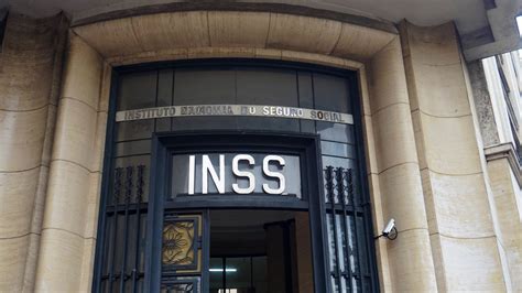 Inss Emite Comunicado Para Quem Recebe Acima De Um Sal Rio M Nimo