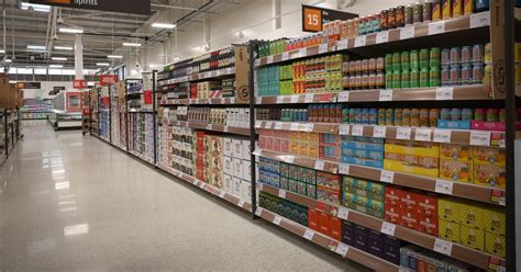 nottingham supermarkets  victoria centre opening times  bank